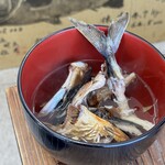 魚水 - 骨湯