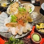 炉端焼レストラン 志古津 - 