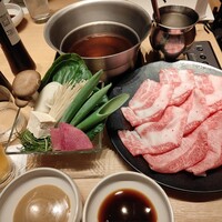 すき焼 しゃぶしゃぶつかだ KITTE大阪店 - 