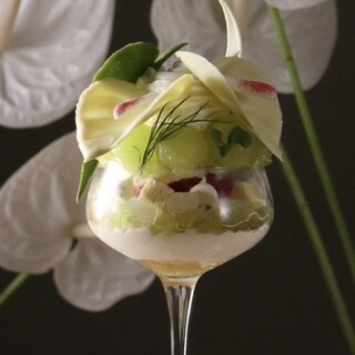 夜パフェ専門店 モモブクロ_1