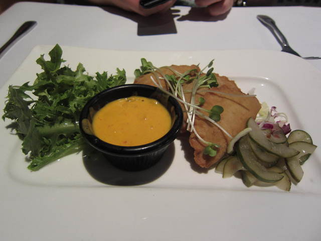 『お客さんが全員日本人・・・ 【二度と行かないグアム島でのSea Grill Restaurant】さん』by