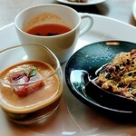 SOLVERT - オードブル類とガスパチョ