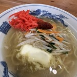 肉マシ鉄板食堂 - 【塩バターラーメン＝sv辛味×紅生姜】