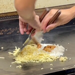 鉄板焼 OMURAYA - 麺とご飯を寄せたら、