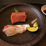 馳走 きむら - お造りは調子の生本マグロと淡路の鯛。