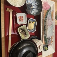 対馬のどぐろとイカ活き造り 博多 魚蔵 都ホテル店 - 