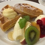 ブックス＆カフェ ＵＣＣ - 