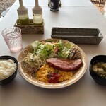 ピース・ライダース・マリン・ベース カフェ - 