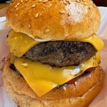 カズボ バーガー - 