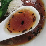 創作麺工房 鳴龍 - 醤油拉麺/スープ