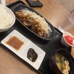 鉄板焼天神ホルモン 筑紫野店 - 