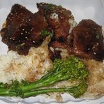 WOLFGANG PUCK Express - 2014年のカルビスタイルショートリブ＄15.00