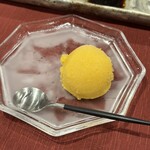 串かつ だいぼん - マンゴーシャーベット