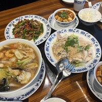横浜中華街 重慶飯店 本館 - 