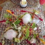 本日の前菜　鳥取産天然ひらめのカルパッチョ