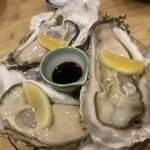 さかなや 日の出丸 - 生牡蠣