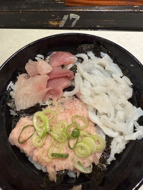 Echizen Wakasa Ya Sanjo Ten