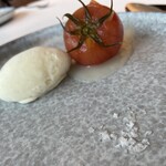 MOSS CROSS TOKYO - デザートにトマト