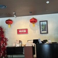 中国料理 満楼日園 - ホテルの中から2階に上って入りましたが、外からも直接入れるようです