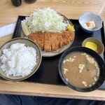 とん亭 - ロースカツ定食