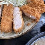 とん亭 - 肉アップ