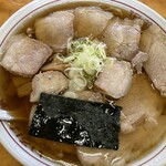 いろは食堂  - 中華そば肉多め大盛り