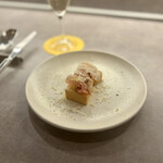 Vierge - ベリーソースと生ハムのブルスケッタ