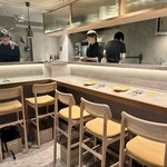 Vierge - カウンター席