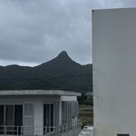 ペンションシーシャイン - 野底岳は反対側