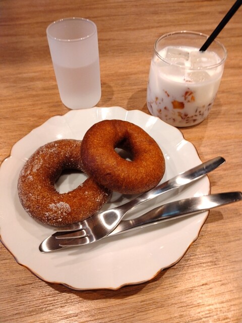 ドーナツ　ピンク cicushion03-01.jpg