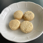 uguisu. - パルメザンのサブレ