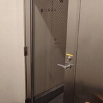 銀座 しのはら - ビル地下1階