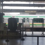 駅そば そば・うどん八起家 - 高崎線回送列車