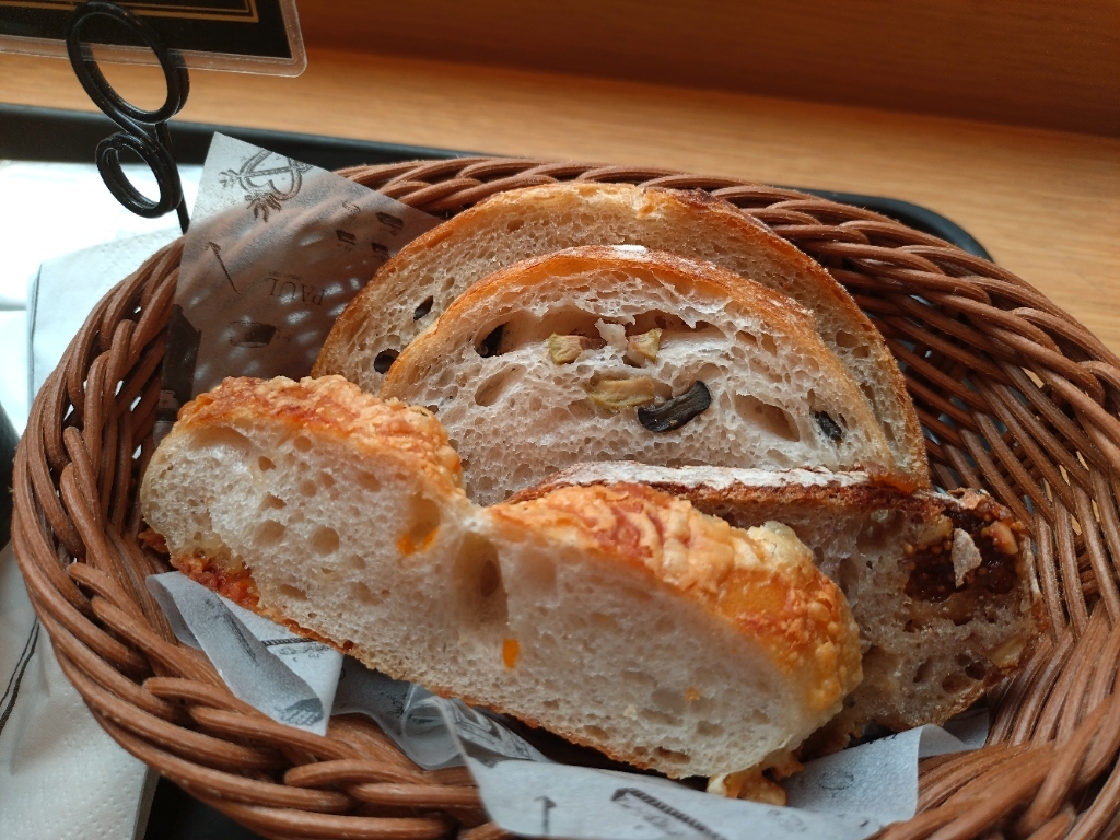 写真 : PAUL ルミネ北千住店 （ポール） - 北千住/パン | 食べログ