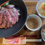 蒼樹 - 和牛ステーキ丼肉増し