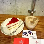 AUN COFFEE ROASTERS - 