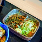 うな賀 - 元々、丼にも入っているが、これだけ追加できるのは嬉しい。