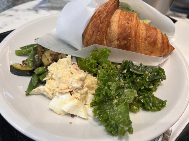 DEAN &amp; DELUCA Kafe Seijo