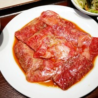 馬車道 de 焼肉 DOURAKU CORRIDA 北仲ブリック＆ホワイト店 - 