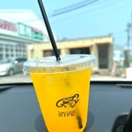 グーフィーバーガー - つぶつぶオレンジ300円