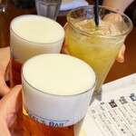 キールズ・バーハウス アオバダイ - かんぱ〜い！　ASDは780円(税込)。1人これ後仕事ありのためパイナップルジュース560円。