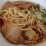 麺屋 京介 - 鰹ラーメン　しょうゆ　豚バラ選択　拡大