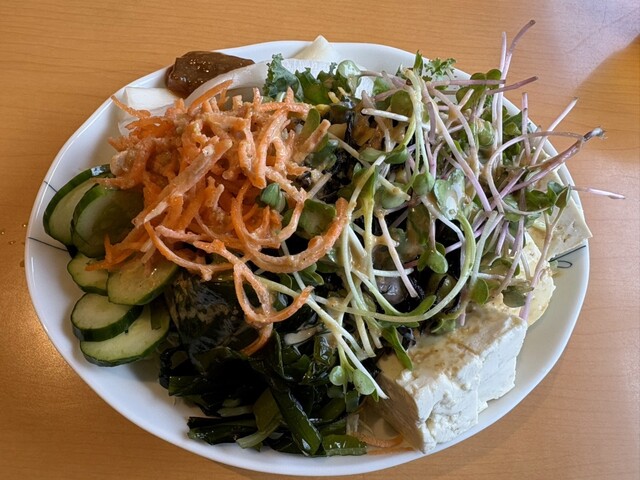 山かつ 空港店 （やまかつ） - 教会前/とんかつ | 食べログ