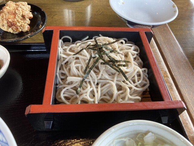 南部家敷 大曲店 - 北大曲（そば）の写真