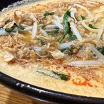 中国料理と美味しいお酒 まほろば - 料理、担々麺