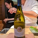 新日本料理おぶね - GIVRY I ER CRU LA GRANDE BERGE 2020 ：ブルゴーニュ地方 シャルドネ、ほど良い酸味を感じる力強い白ワイン。