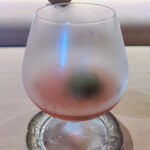 新日本料理おぶね - お通し：島田・初倉の青梅。