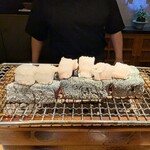 新日本料理おぶね - 舞阪の鱧 神経締め 炭火皮目焼き。