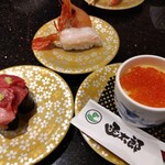 グルメ回転寿司 函太郎 新千歳空港店 - 実際に来たいくら茶碗蒸し↑ありがとう函太郎♪