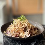 なんか喰ぃ亭 - かつおニンニク醤油マヨ